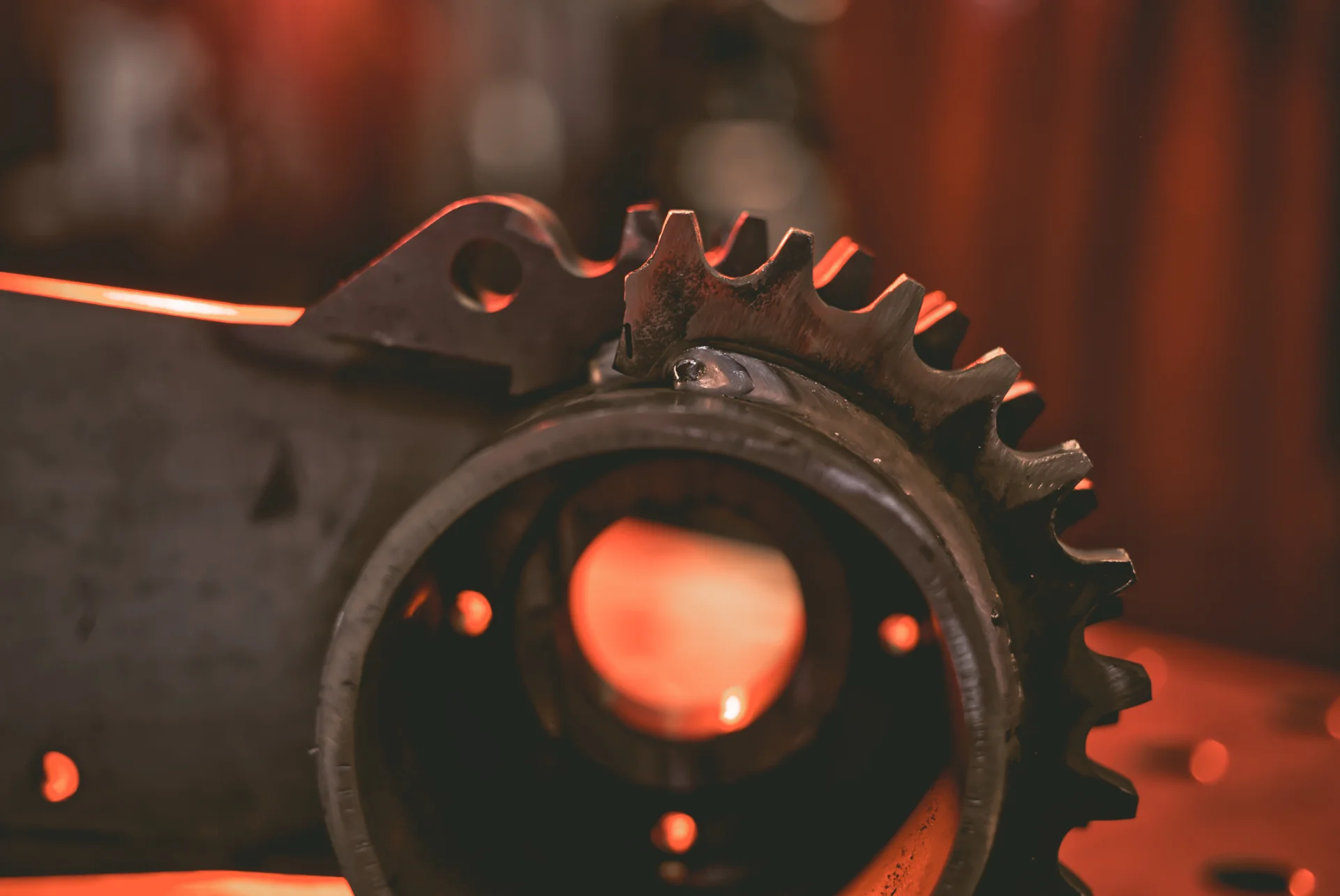 attacco-rotazione-per-cestello-ponteggi-particolare-2