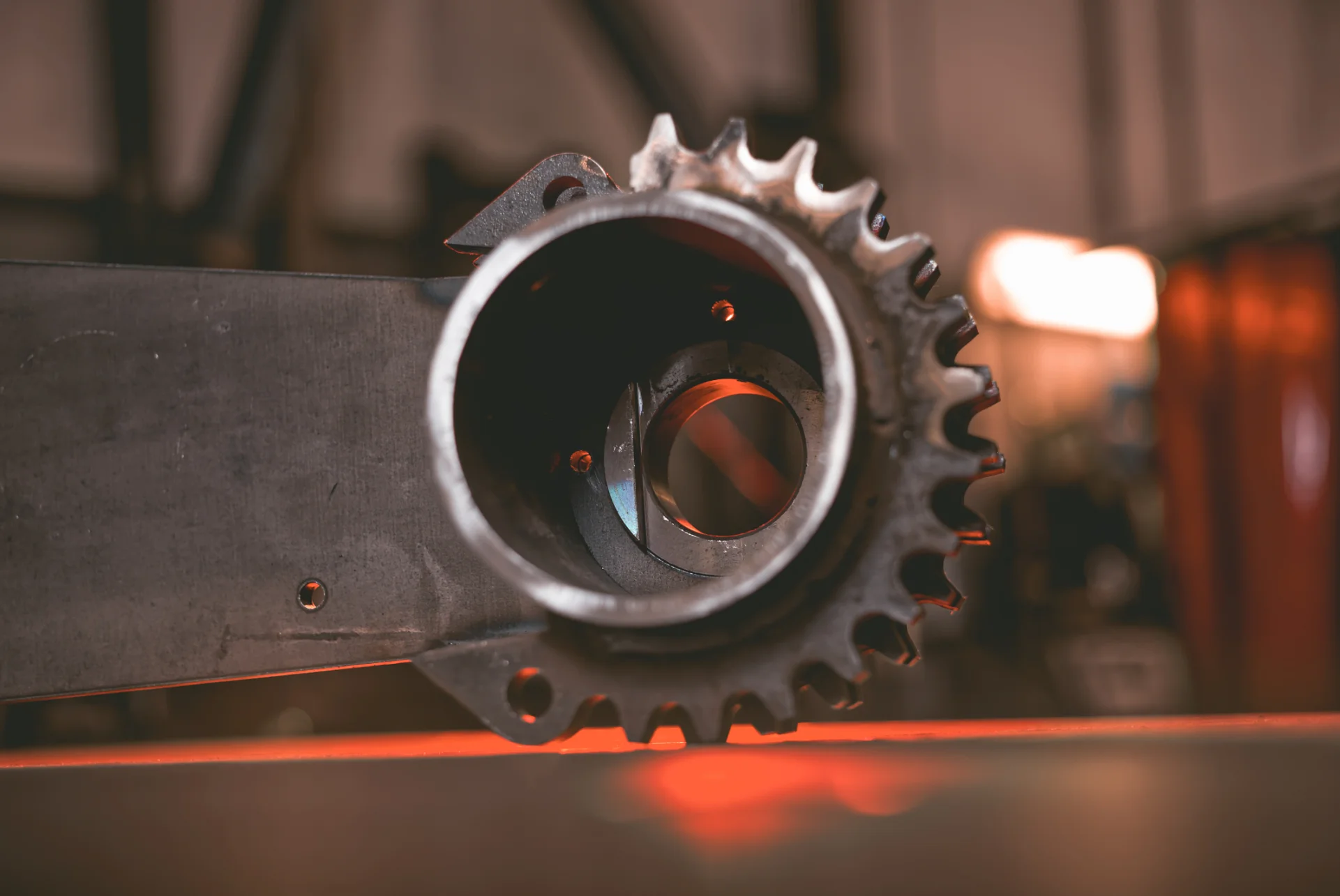 attacco-rotazione-per-cestello-ponteggi-particolare-3