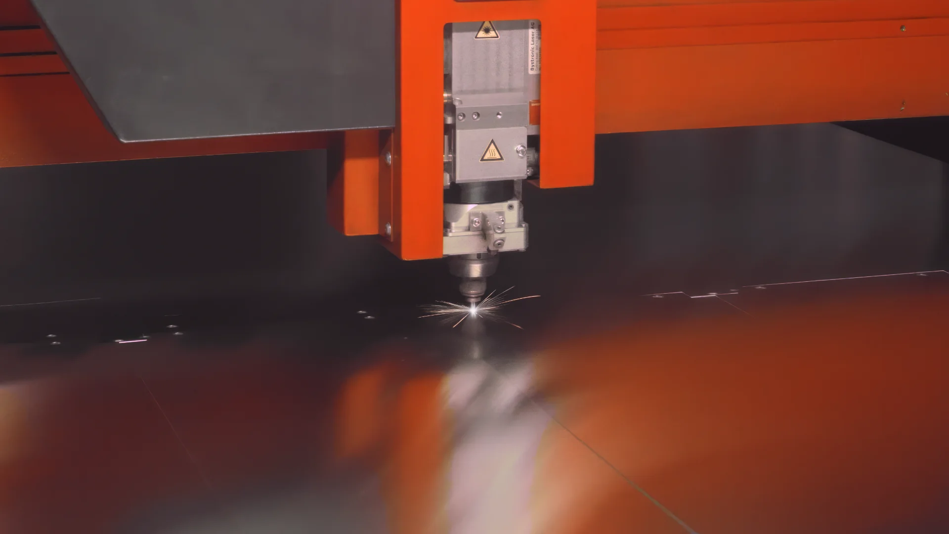 top-home-taglio-laser-lamiera-1 Taglio laser lamiera